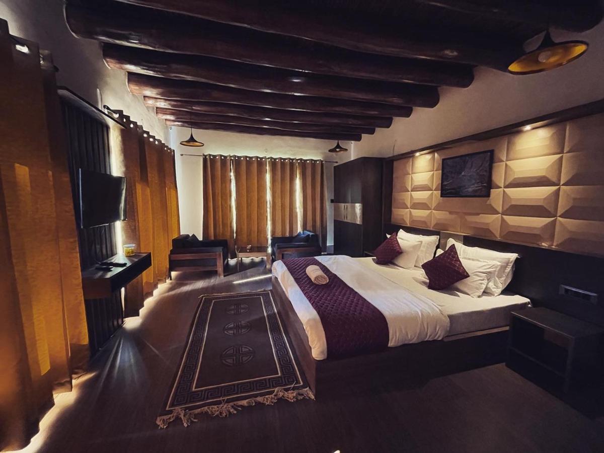 Tongspon Inn Лех Екстер'єр фото